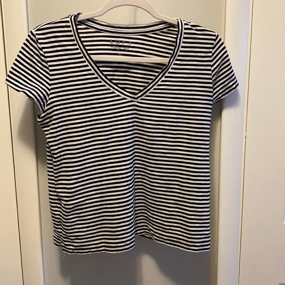 Loft Striped T-shirt black/white Vintage Soft. XS. VG condition.